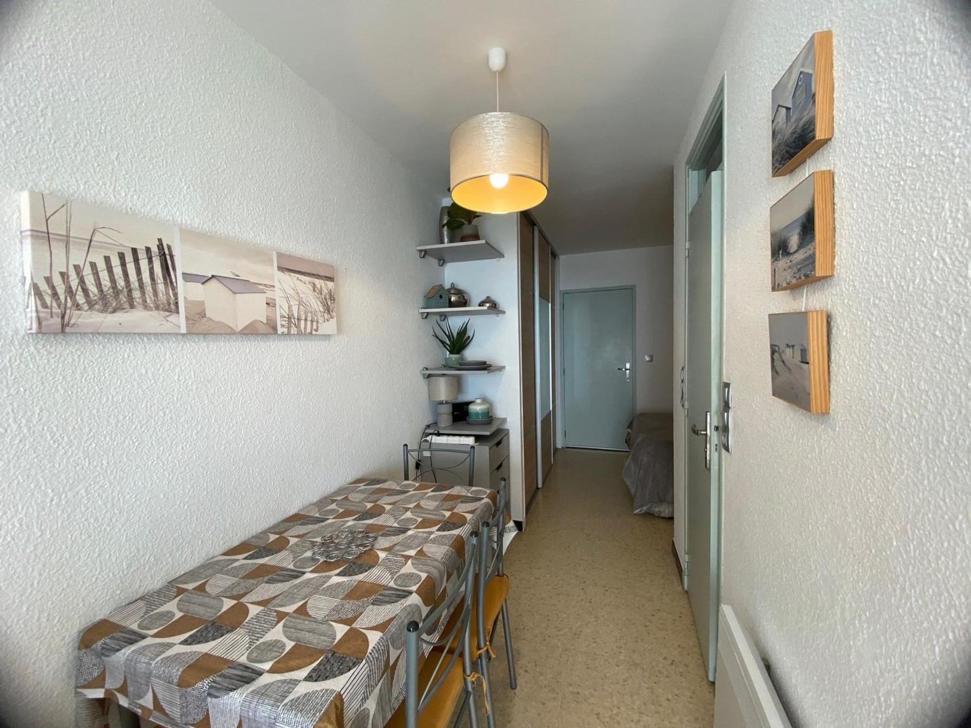 Appartement Studio Balaruc-les-Bains, 1 pièce, 4 personnes - FR-1-503-19 Extérieur photo